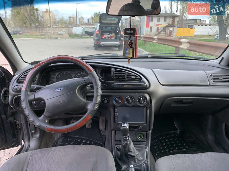 Универсал Ford Mondeo 1999 в Киеве