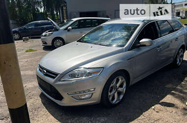 Універсал Ford Mondeo 2014 в Житомирі