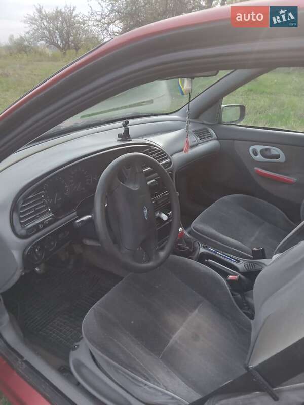 Седан Ford Mondeo 1993 в Деражне фото 29 Седан Ford Mondeo 1993 в Деражне