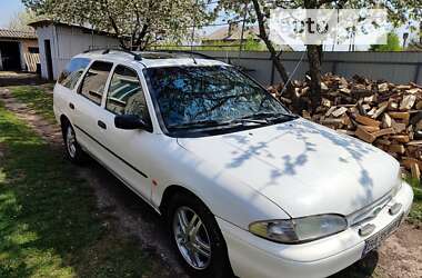 Універсал Ford Mondeo 1996 в Олександрівці