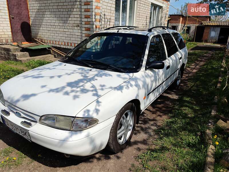 Универсал Ford Mondeo 1996 в Александровке фото 4 Универсал Ford Mondeo 1996 в Александровке