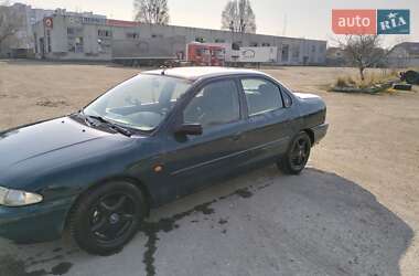 Седан Ford Mondeo 1996 в Львове