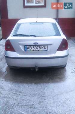 Лифтбек Ford Mondeo 2001 в Шаргороде