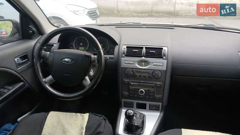 Седан Ford Mondeo 2006 в Львове