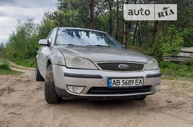 Лифтбек Ford Mondeo 2003 в Новояворовске