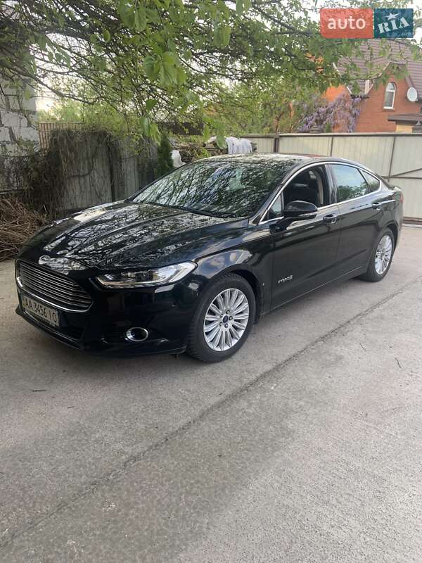 Седан Ford Mondeo 2016 в Киеве