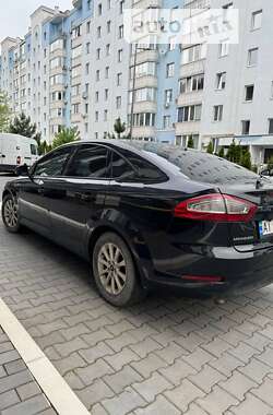 Ліфтбек Ford Mondeo 2013 в Києві