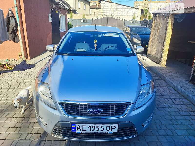 Седан Ford Mondeo 2010 в Кривом Роге