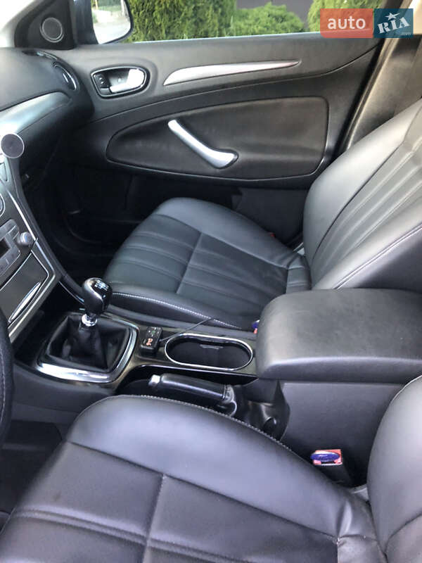 Седан Ford Mondeo 2007 в Днепре