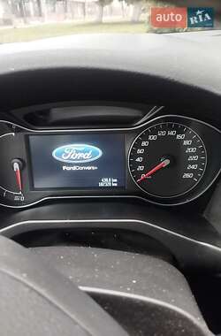 Універсал Ford Mondeo 2013 в 
