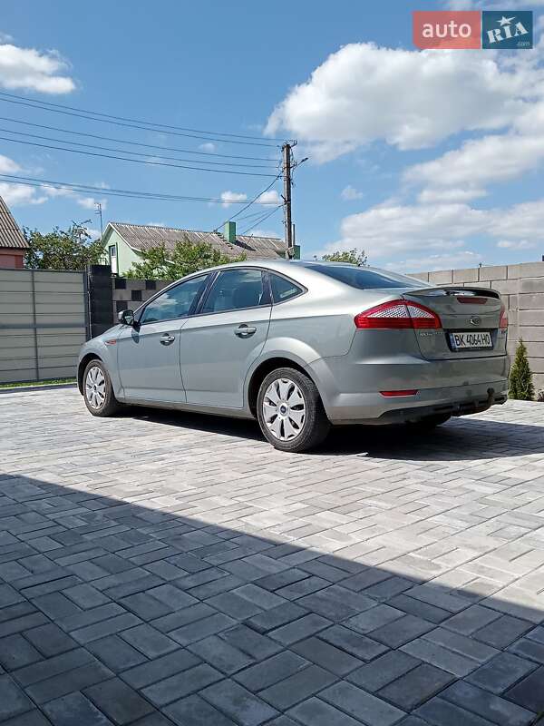 Седан Ford Mondeo 2009 в Костопілі