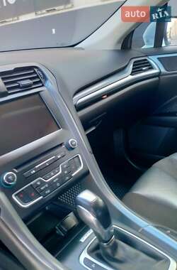 Лифтбек Ford Mondeo 2018 в 
