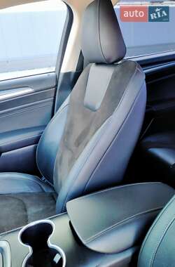 Лифтбек Ford Mondeo 2018 в 
