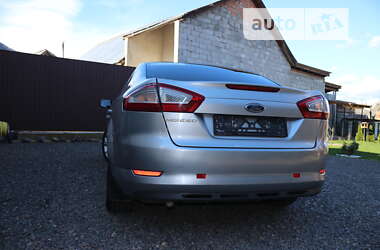 Седан Ford Mondeo 2007 в Хусте