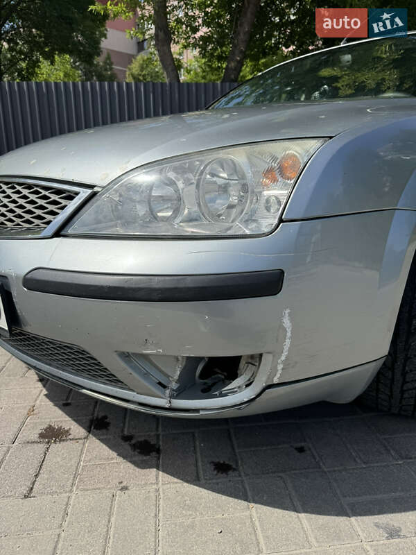 Седан Ford Mondeo 2005 в Днепре