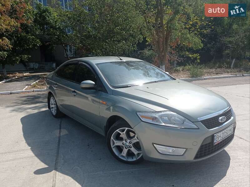 Седан Ford Mondeo 2007 в Овидиополе