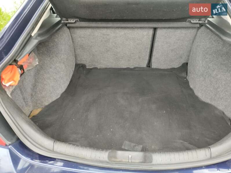 Лифтбек Ford Mondeo 2001 в Рахове фото 8 Лифтбек Ford Mondeo 2001 в Рахове
