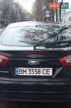 Седан Ford Mondeo 2013 в 