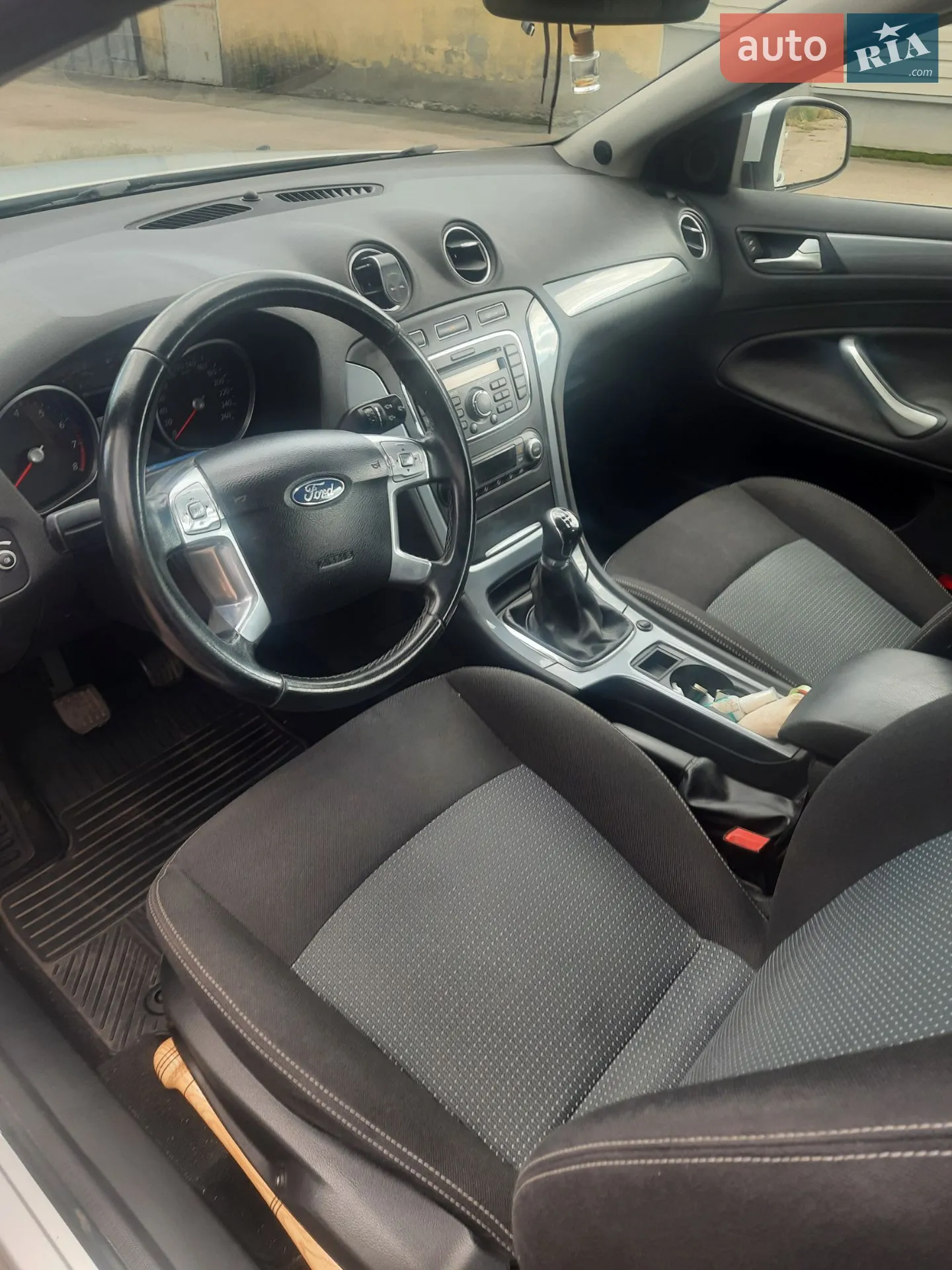 2010 Ford Mondeo - мініатюра 17