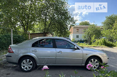 Седан Ford Mondeo 2005 в Киеве