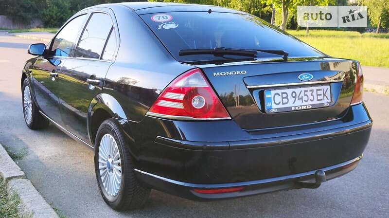 Лифтбек Ford Mondeo 2006 в Чернигове