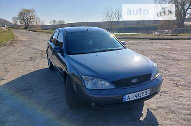 Ліфтбек Ford Mondeo 2003 в Теофіполі