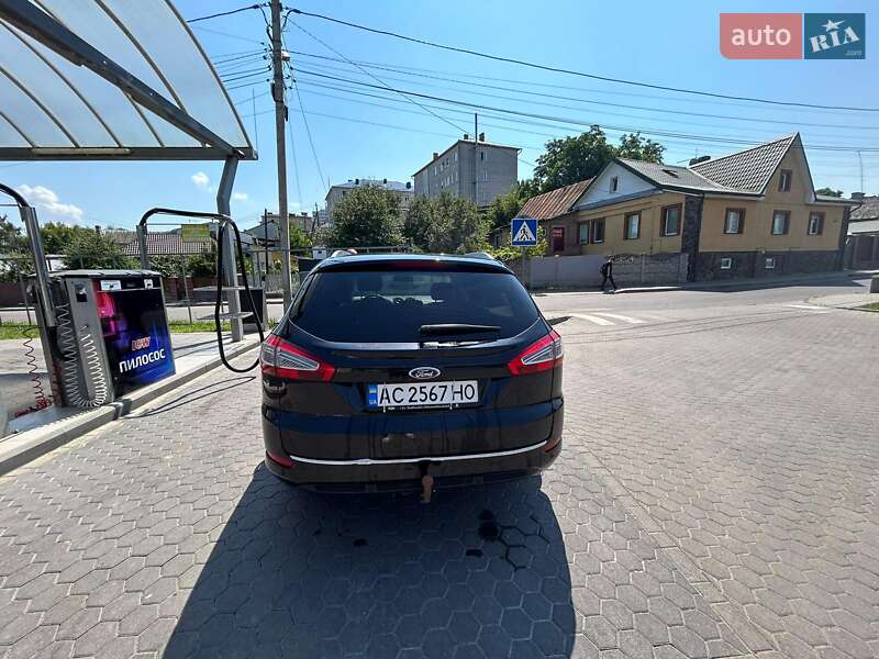 Універсал Ford Mondeo 2012 в Луцьку