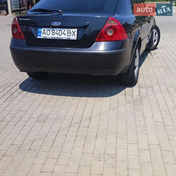 Седан Ford Mondeo 2001 в Мукачево