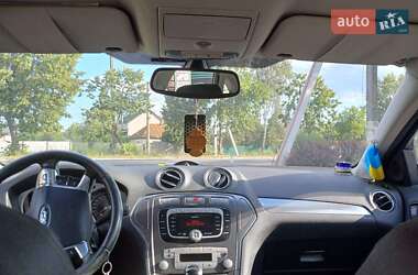 Седан Ford Mondeo 2008 в 