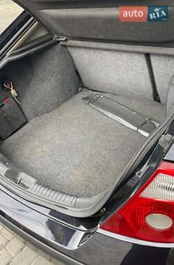 Седан Ford Mondeo 2004 в 