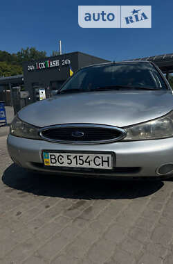 Седан Ford Mondeo 1997 в Львове