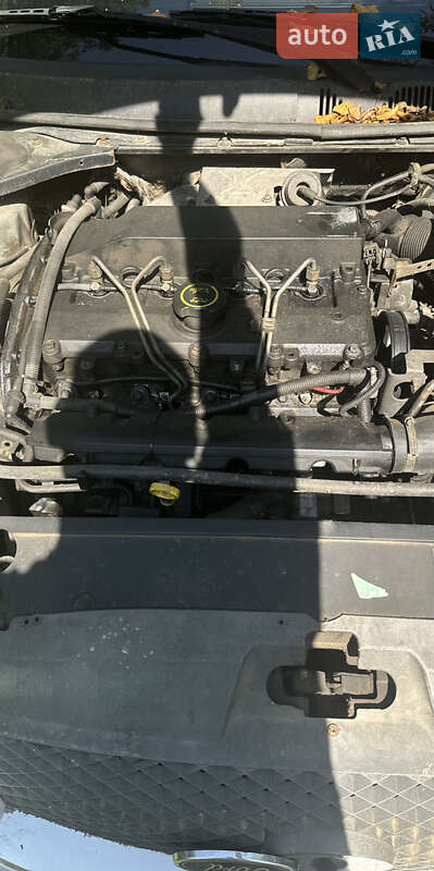 Универсал Ford Mondeo 2001 в Старом Самборе