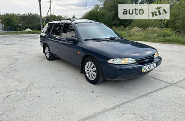 Універсал Ford Mondeo 1995 в Іваничах