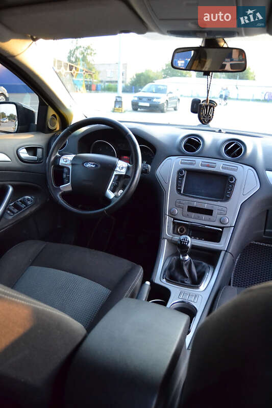 Универсал Ford Mondeo 2009 в Нововолынске