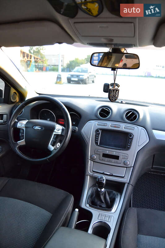 Универсал Ford Mondeo 2009 в Нововолынске
