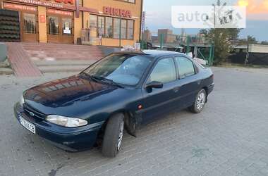 Універсал Ford Mondeo 1995 в Коломиї