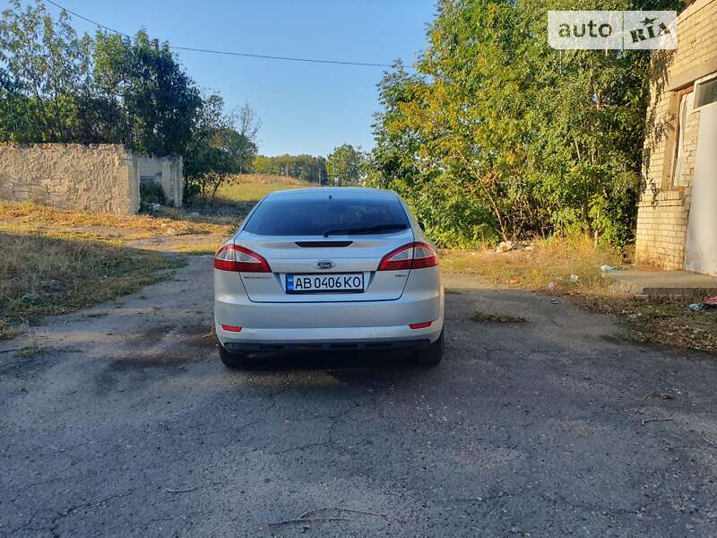 Лифтбек Ford Mondeo 2008 в Песчанке