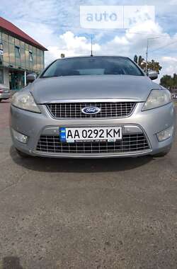 Седан Ford Mondeo 2010 в Киеве