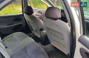 Седан Ford Mondeo 1998 в 