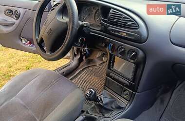 Седан Ford Mondeo 1998 в 