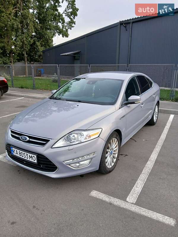 Лифтбек Ford Mondeo 2012 в Умани