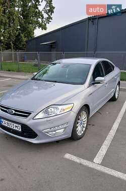 Лифтбек Ford Mondeo 2012 в Умани