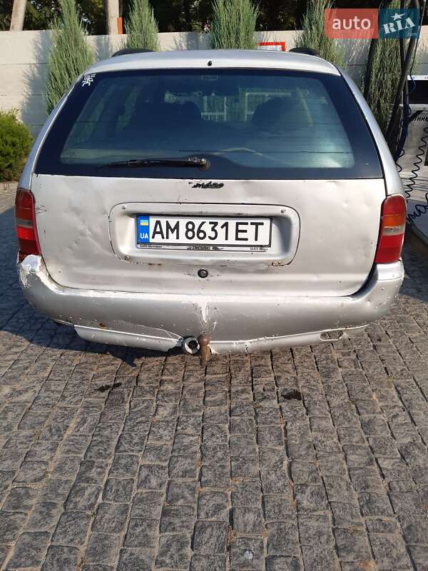Універсал Ford Mondeo 1998 в Коростишеві