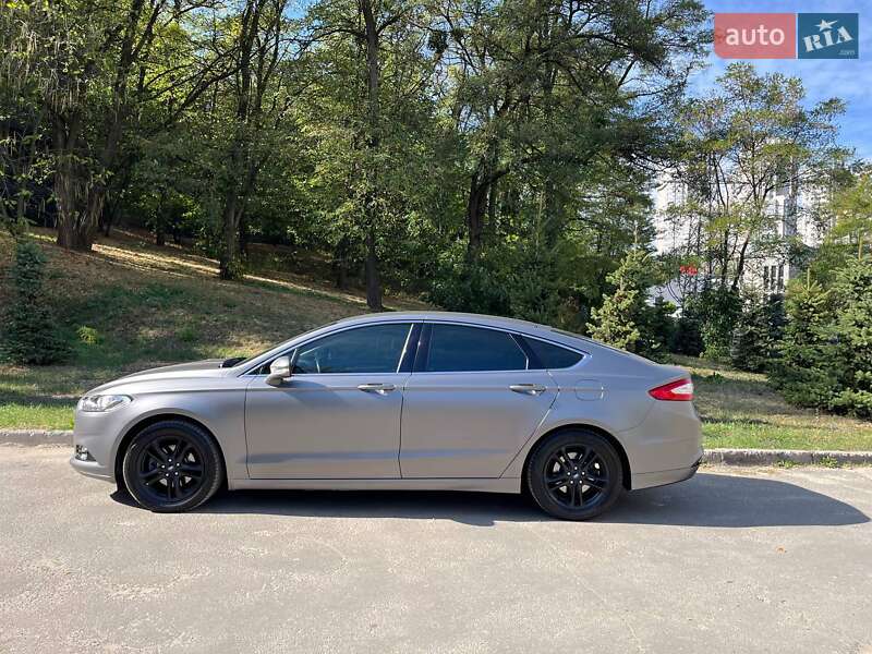 Лифтбек Ford Mondeo 2017 в Киеве