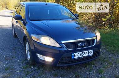 Универсал Ford Mondeo 2010 в Сваляве