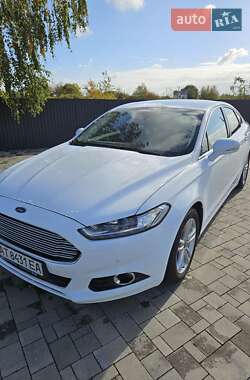 Лифтбек Ford Mondeo 2017 в 