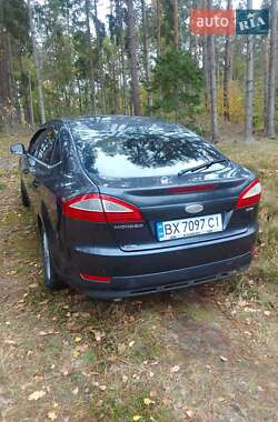 Лифтбек Ford Mondeo 2009 в 