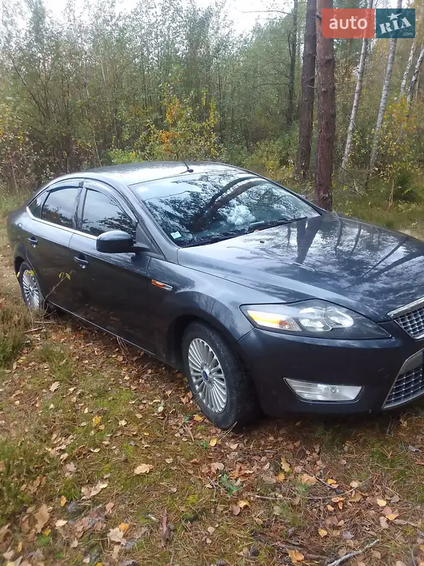 Лифтбек Ford Mondeo 2009 в 