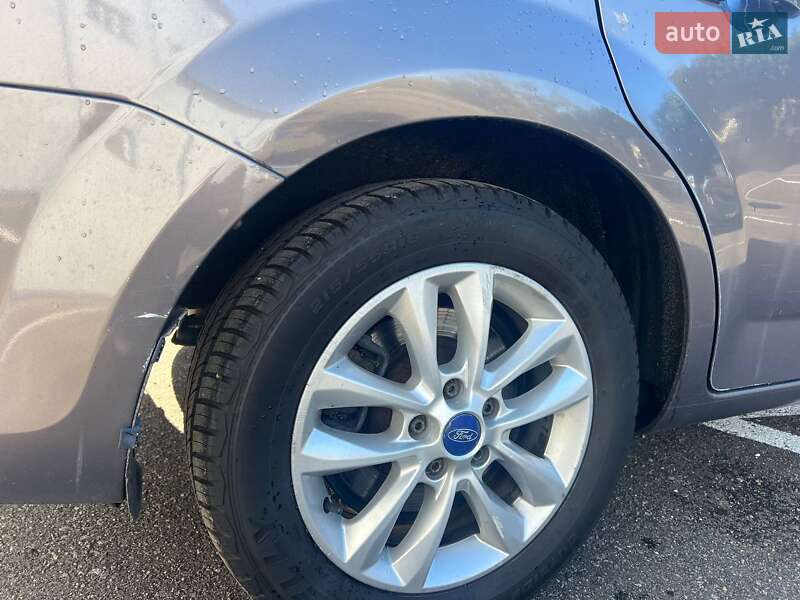Лифтбек Ford Mondeo 2013 в Киеве