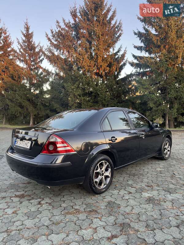 Седан Ford Mondeo 2005 в Дубні